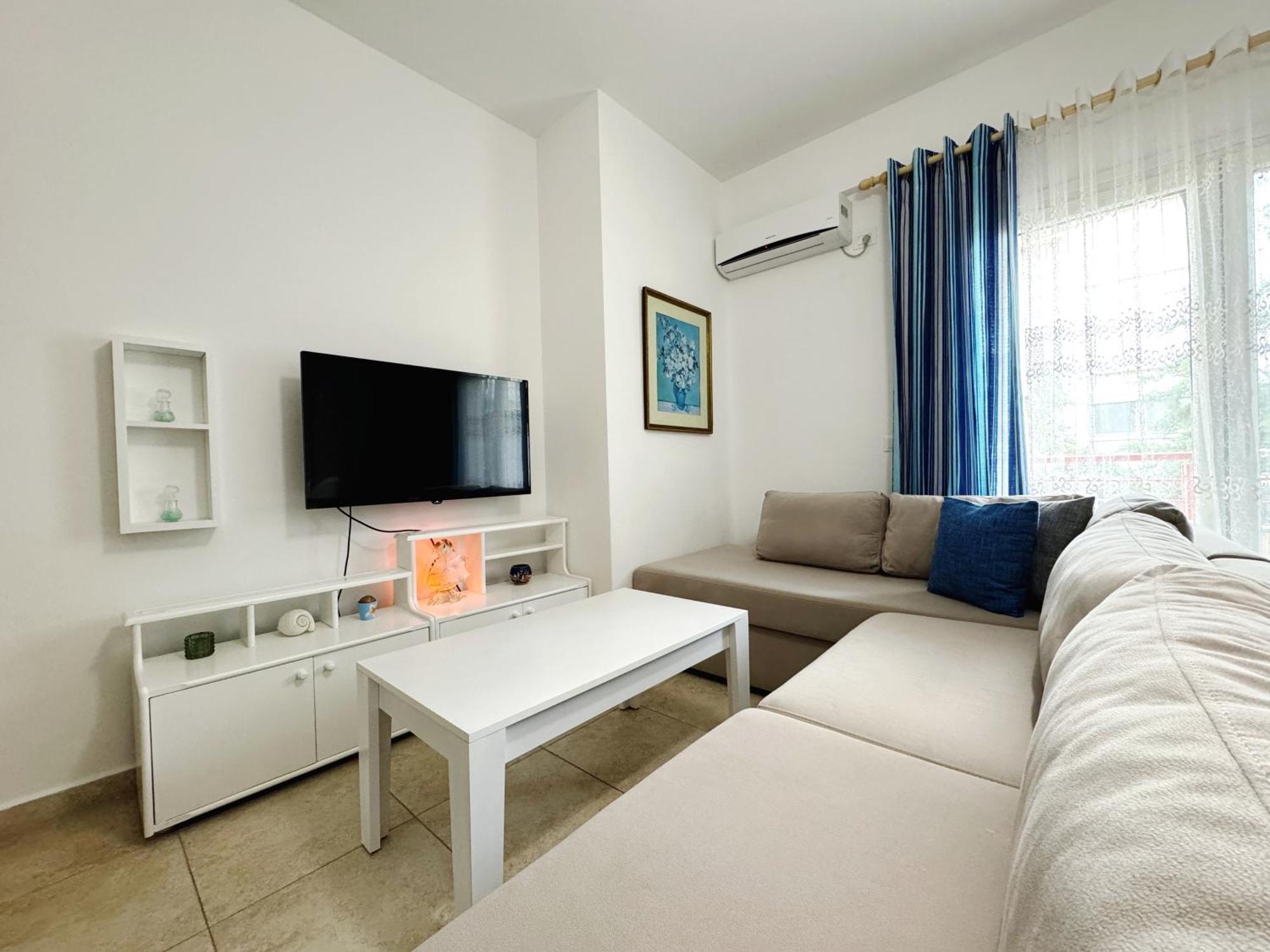 Celeste Bay Apartment Vlorë Eksteriør billede